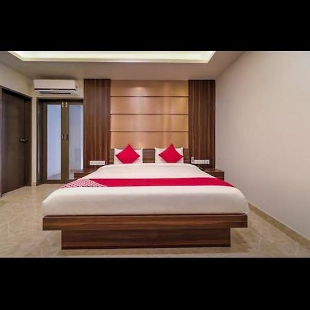 Hôtel H S M Grand à Chittoor Extérieur photo